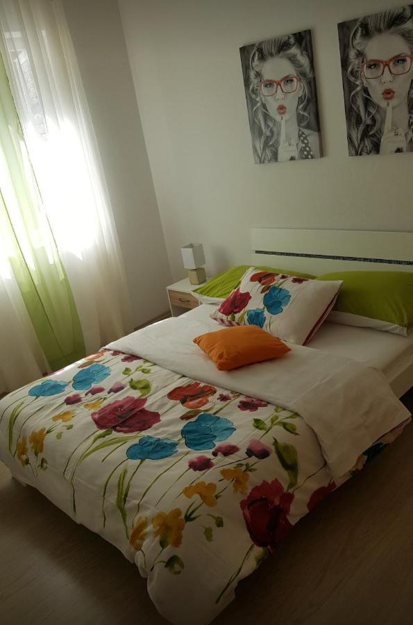 Barko Apartment And Rooms Хвар Экстерьер фото