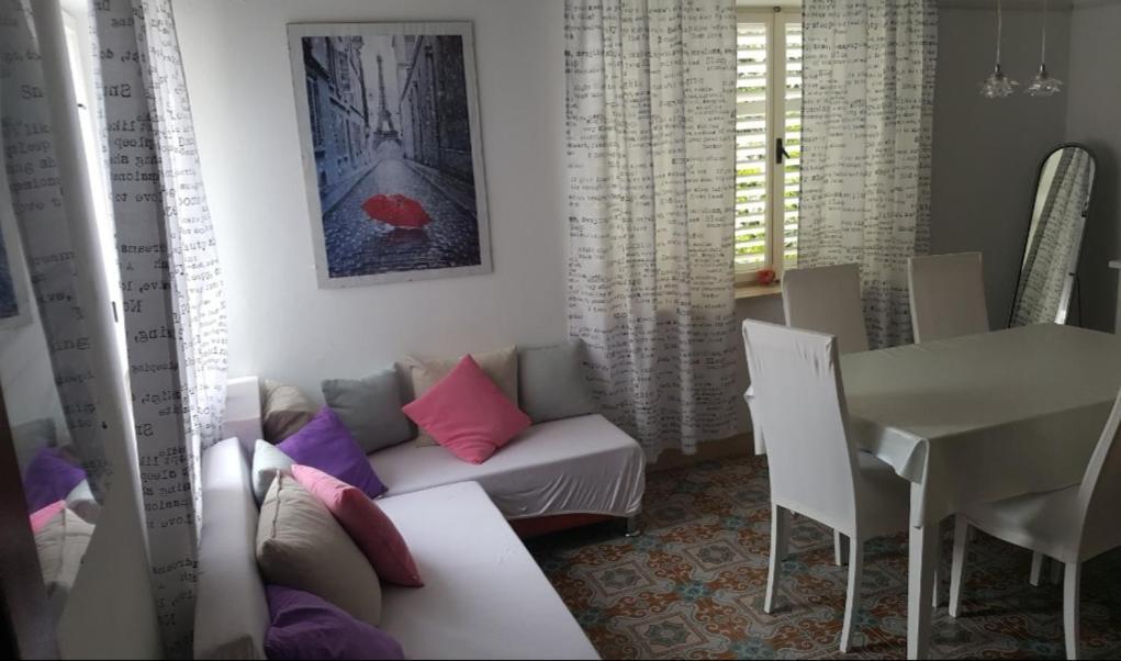 Barko Apartment And Rooms Хвар Экстерьер фото