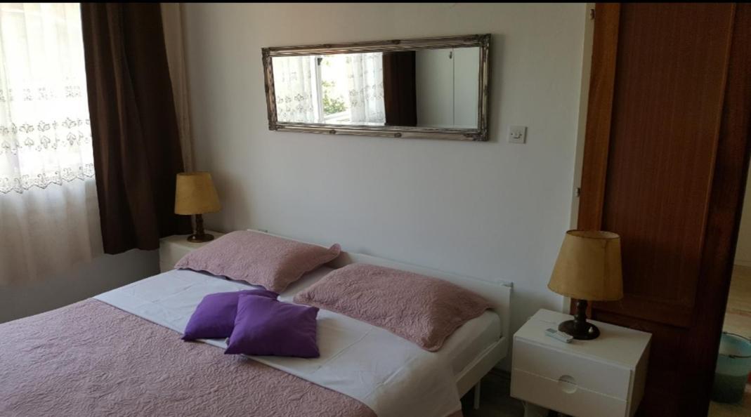 Barko Apartment And Rooms Хвар Экстерьер фото